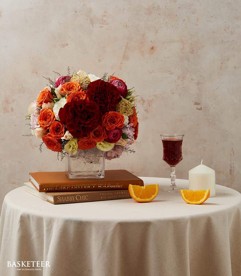 แจกันดอกกุหลาบนำเข้า Basketeer The Ultimate Gifts